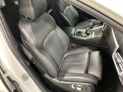Used 2022 BMW X6 M50i w/ Executive Package image 14