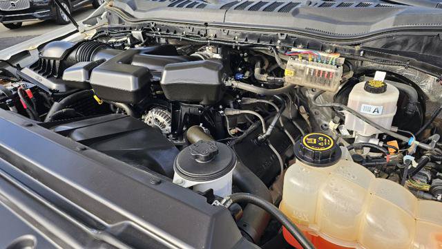 Used 2018 Ford F250 XL w/ Power Equipment Group AWD/4WD image 10