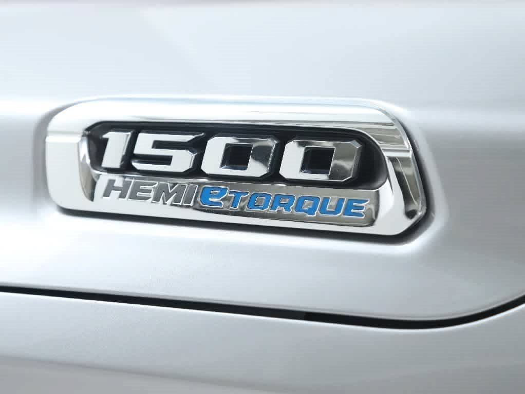 Used 2024 RAM 1500 Big Horn AWD/4WD image 37