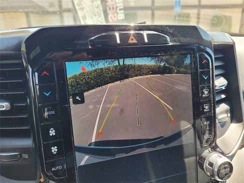 New 2024 RAM 1500 Big Horn image 9