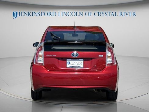 Used 2014 Toyota Prius Three FWD image 5