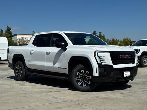Used 2026 GMC Sierra EV Elevation image 2