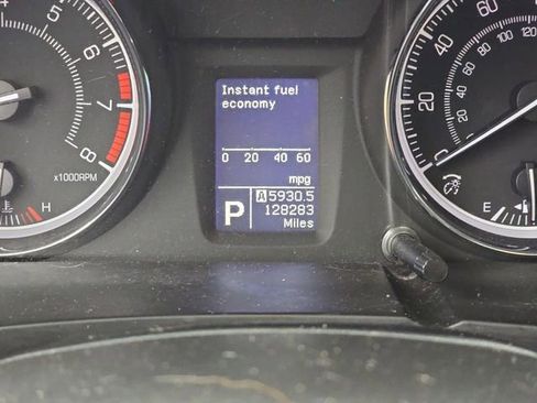 Used 2012 Suzuki Kizashi Sport GTS image 26