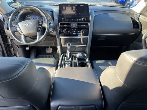 Used 2022 INFINITI QX80 Luxe w/ All-Season Package image 16
