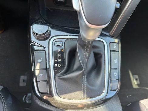 Used 2024 Kia Seltos S AWD/4WD image 14