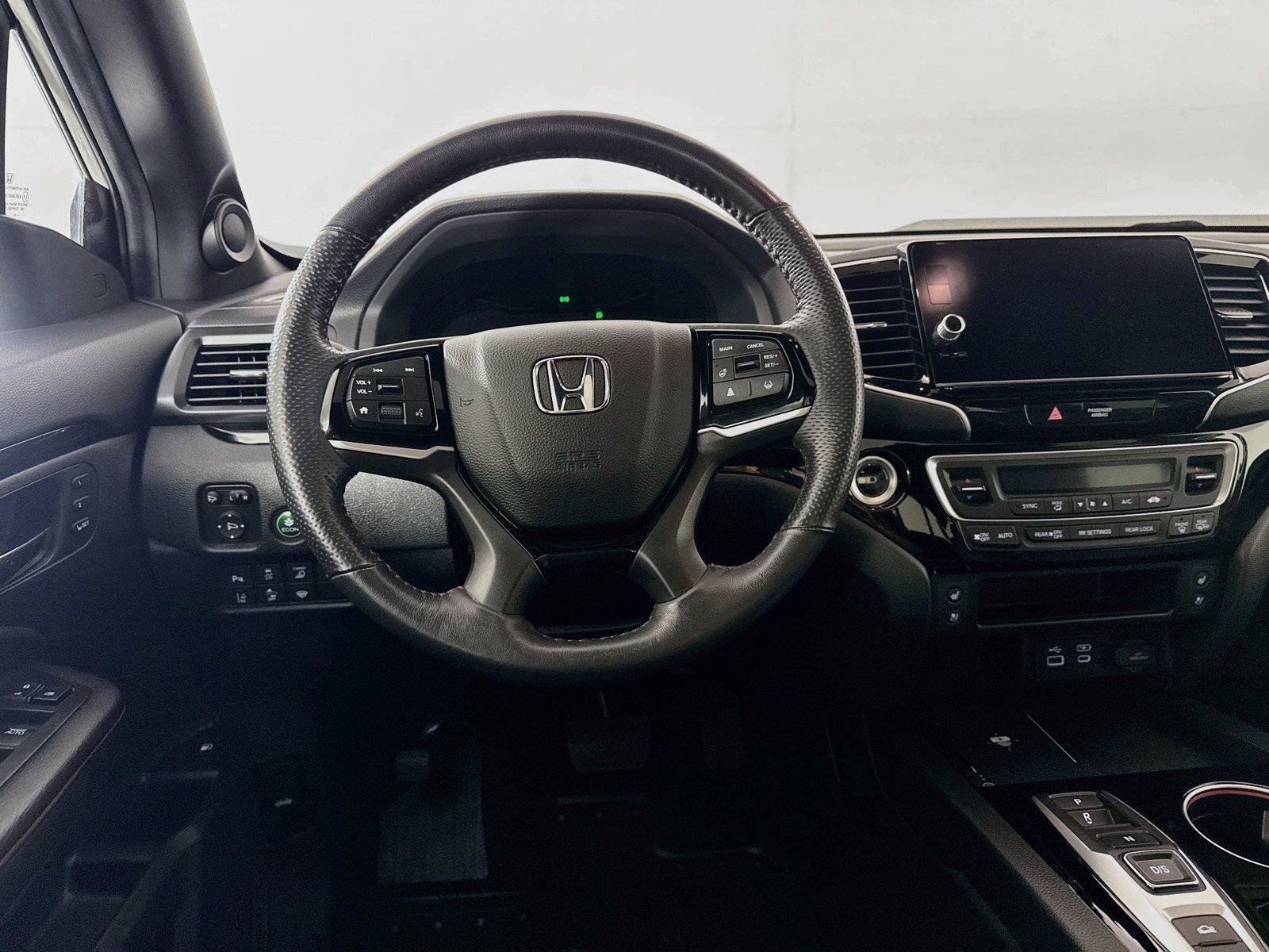 Used 2024 Honda Ridgeline Black Edition image 32