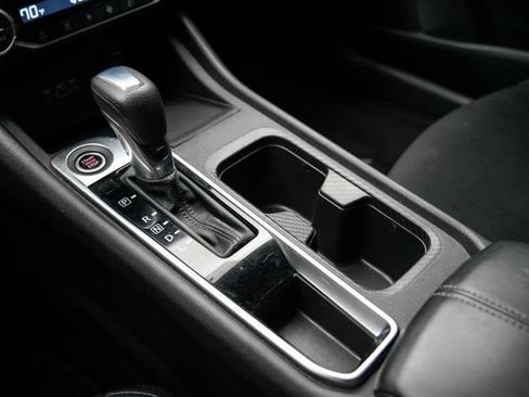 Used 2020 Nissan Sentra SV FWD image 30