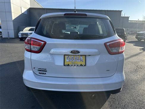 Certified 2017 Ford C-MAX Energi SE w/ Equipment Group 402A image 6