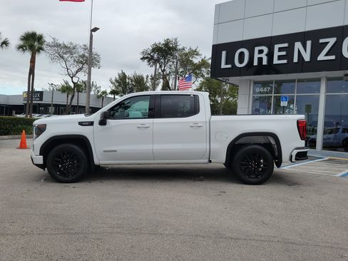 Used 2023 GMC Sierra 1500 Elevation image 8