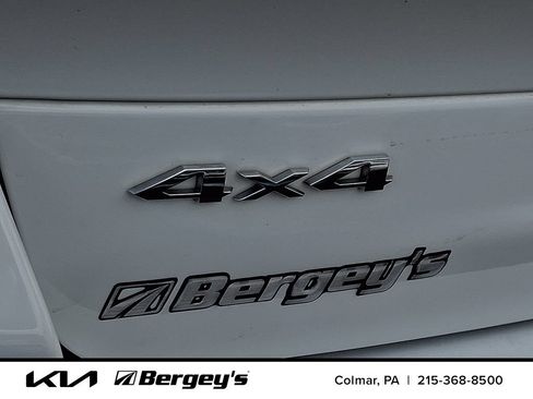 Used 2023 Jeep Grand Cherokee L Laredo AWD/4WD image 34