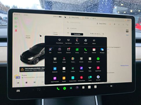 Used 2018 Tesla Model 3 Long Range image 27