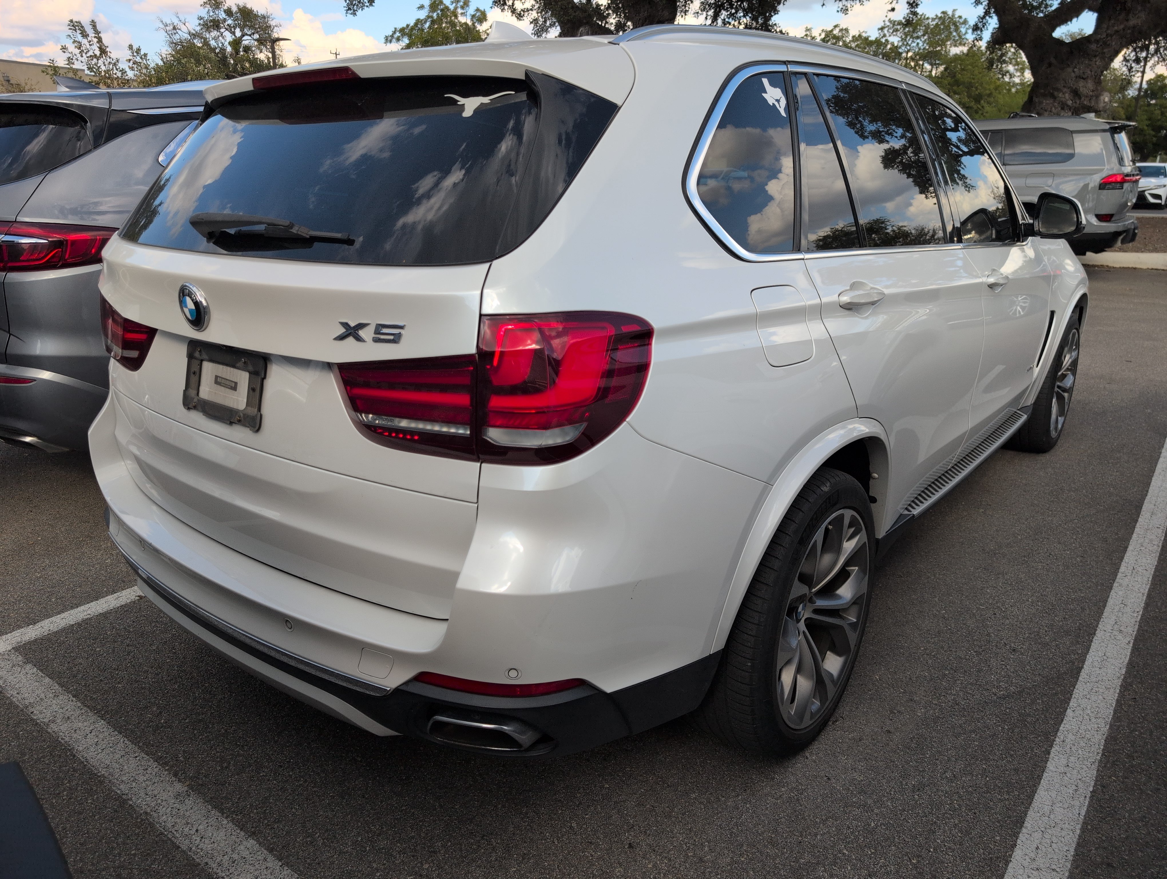 Used 2018 BMW X5 xDrive35i AWD/4WD image 3