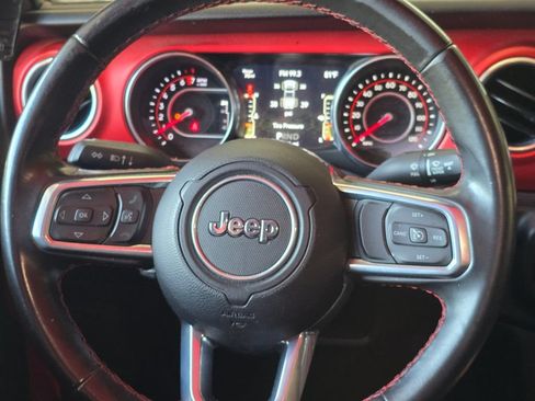 Used 2021 Jeep Gladiator Rubicon AWD/4WD image 10