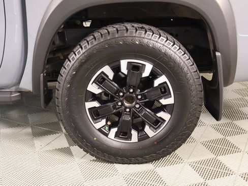 Used 2023 Nissan Frontier PRO-4X w/ Pro Convenience Package AWD/4WD image 20
