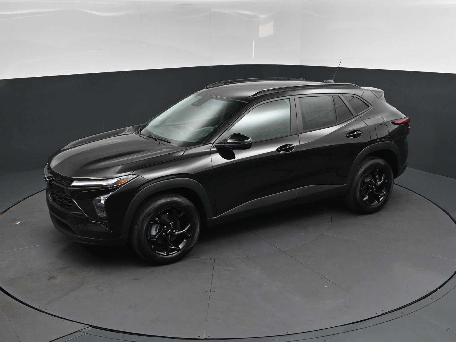 New 2026 Chevrolet Trax LT w/ Midnight Edition FWD image 30