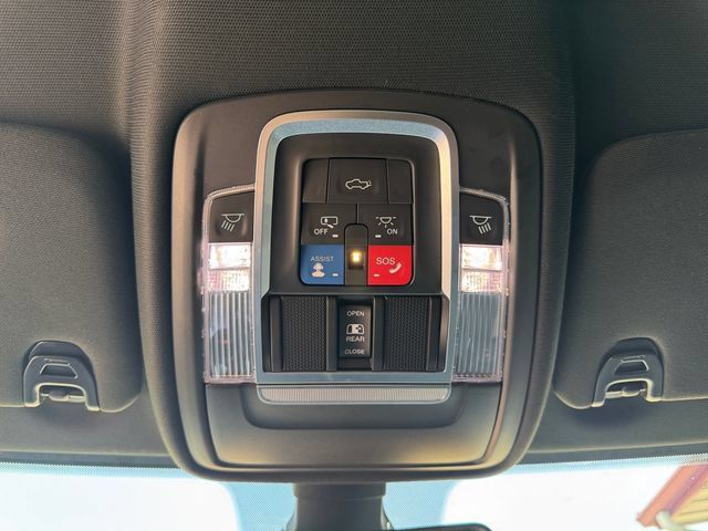 Used 2022 RAM 2500 Laramie AWD/4WD image 28