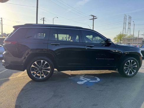 Used 2023 Jeep Grand Cherokee L Overland image 4