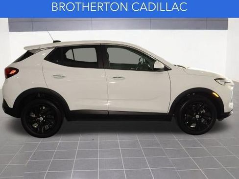 Certified 2025 Buick Encore GX Preferred FWD image 9