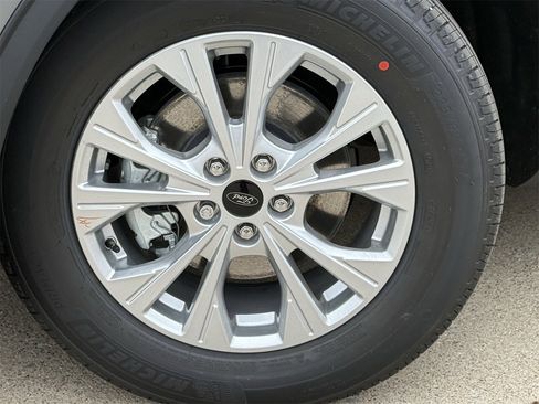 New 2026 Ford Escape Active image 31