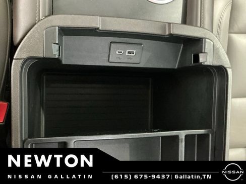 Used 2023 Chevrolet Tahoe LT AWD/4WD image 38