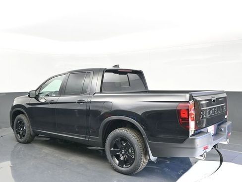 New 2026 Honda Ridgeline Black Edition image 3