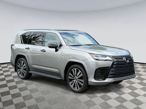 Used 2025 Lexus LX 700h Luxury w/ Appearance Package AWD/4WD image 1