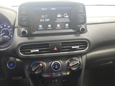Used 2021 Hyundai Kona SEL AWD/4WD image 27