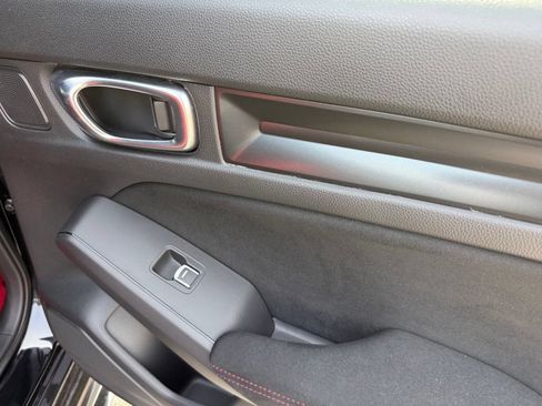 Used 2023 Honda Civic Type R image 36