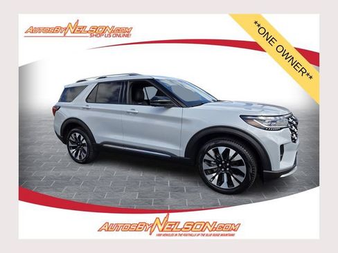 Used 2025 Ford Explorer Platinum w/ LUX Leather Package AWD/4WD image 1