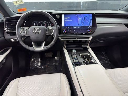 Used 2023 Lexus RX 350 Premium w/ Accessory Package (Z1) image 8