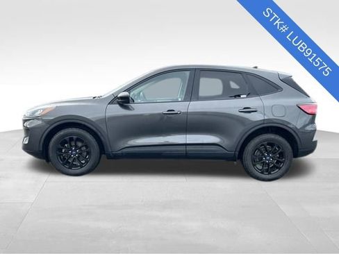 Used 2020 Ford Escape SE Sport image 4