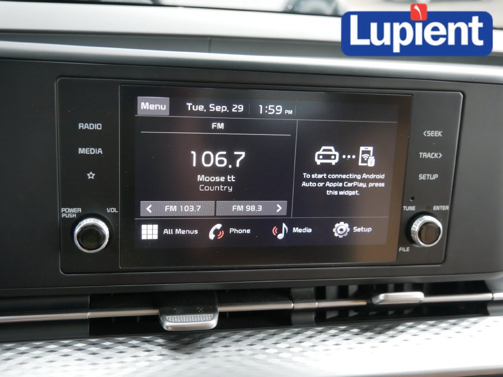 Used 2024 Kia Carnival LX FWD image 21