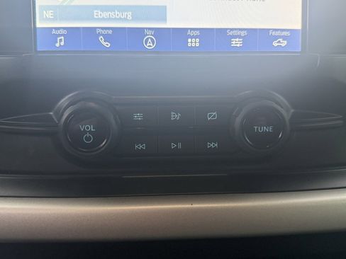 Used 2021 Ford F150 XL image 25