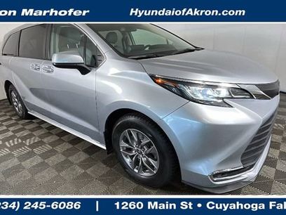 Used 2021 Toyota Sienna XLE