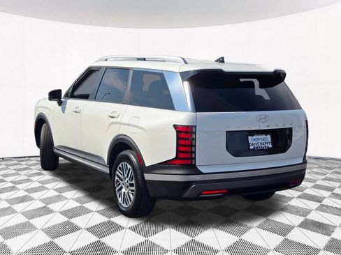 Certified 2026 Hyundai Palisade SEL FWD image 26