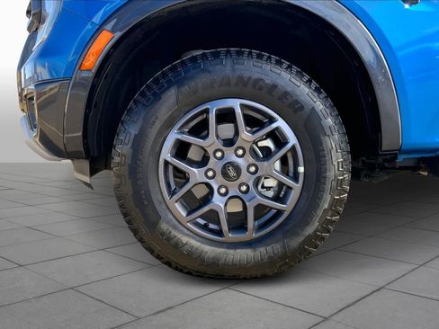 Used 2024 Ford Ranger XLT w/ Trailer Tow Package image 11