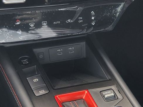 New 2025 Nissan Kicks SR image 15