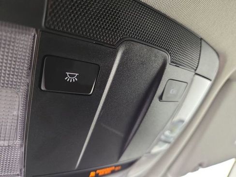 Certified 2025 Kia Sportage LX image 28