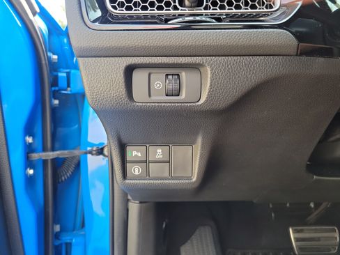 Used 2022 Honda Civic Sport Touring image 11