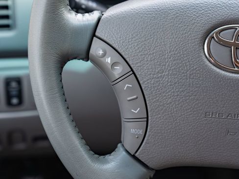 Used 2006 Toyota Sienna LE FWD image 16
