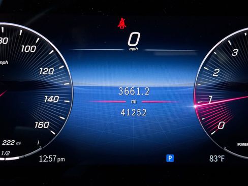 Used 2025 Mercedes-Benz GLA 250 image 43