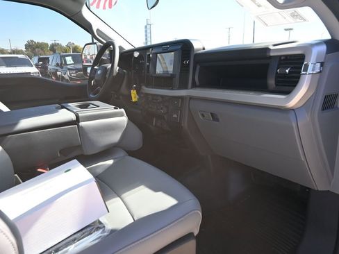 New 2026 Ford F550 2WD Regular Cab Super Duty image 21