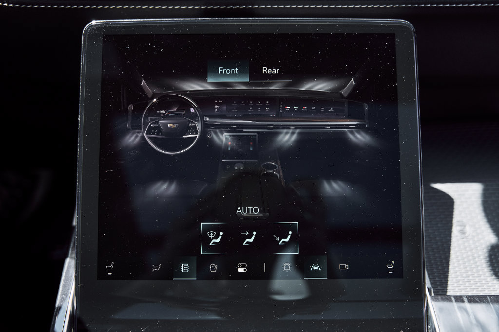 Used 2025 Cadillac Escalade ESV Sport AWD/4WD image 74