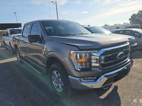 Used 2021 Ford F150 XLT w/ Equipment Group 302A High AWD/4WD image 6