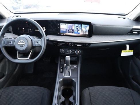 New 2026 Nissan Kicks S image 22