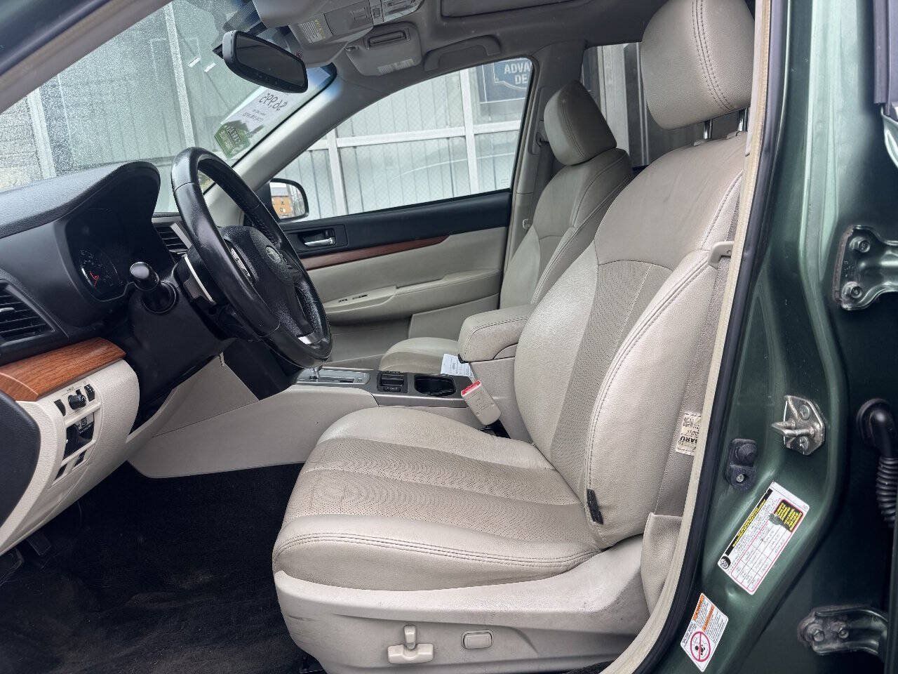 Used 2014 Subaru Outback 2.5i Limited AWD/4WD image 11