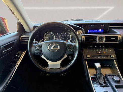 Used 2015 Lexus IS 250 RWD image 11