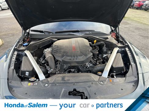 Used 2022 Kia Stinger GT2 image 13