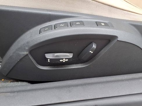Used 2012 Volvo C70 T5 FWD image 14