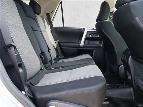 Certified 2024 Toyota 4Runner SR5 AWD/4WD image 26